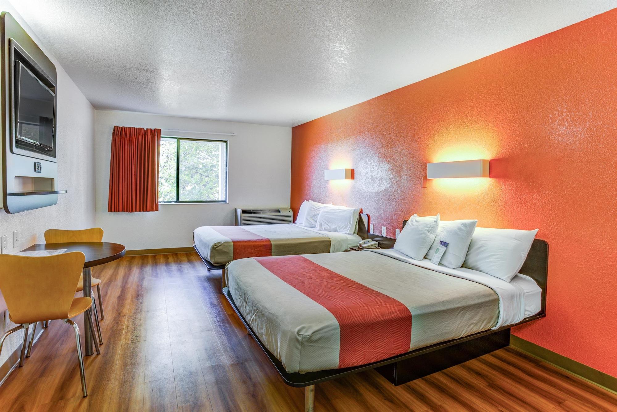 Hotel 6-portland, Or - West